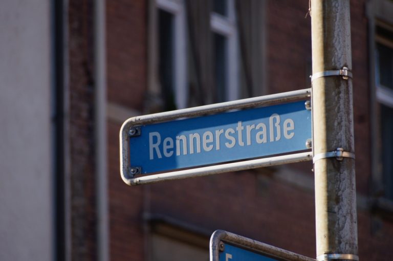 „Schwer zu ertragen, dass nach diesem Mann eine Straße in Freiburg benannt ist.“